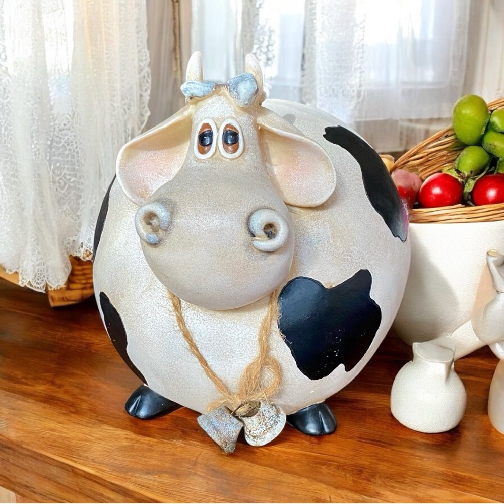 Cute cow. No defects. Approximately 12” long x 9” tall x 8” wide - Picture 2 of 7